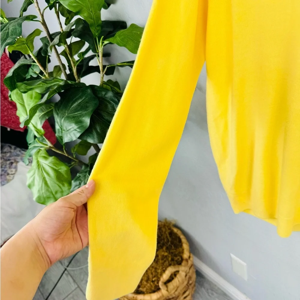 Polo Ralph Lauren 100% Cashmere Yellow V Neck Sweater Long Sleeve Vest